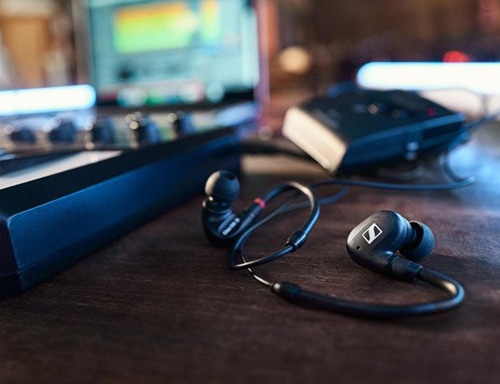 Sennheiser IE100PRO WIRELESS／クリア Amazon.co.jp: ゼンハイザー(Sennheiser) IE 100 PRO WIRELESS
